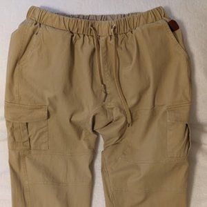 Men's Tan Cargo Pant size LG